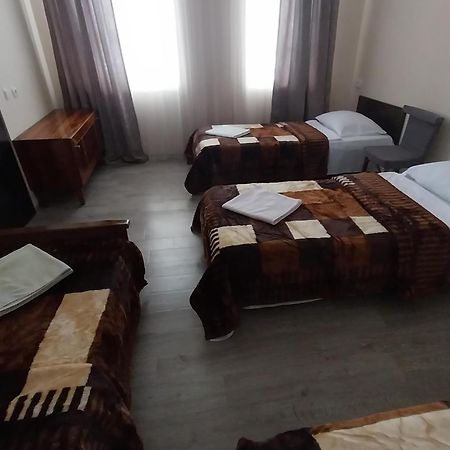 Guesthouse Leno Tsaldashi Esterno foto