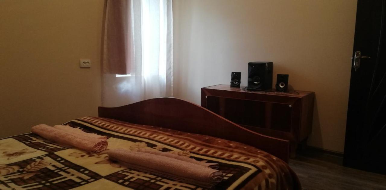 Guesthouse Leno Tsaldashi Esterno foto